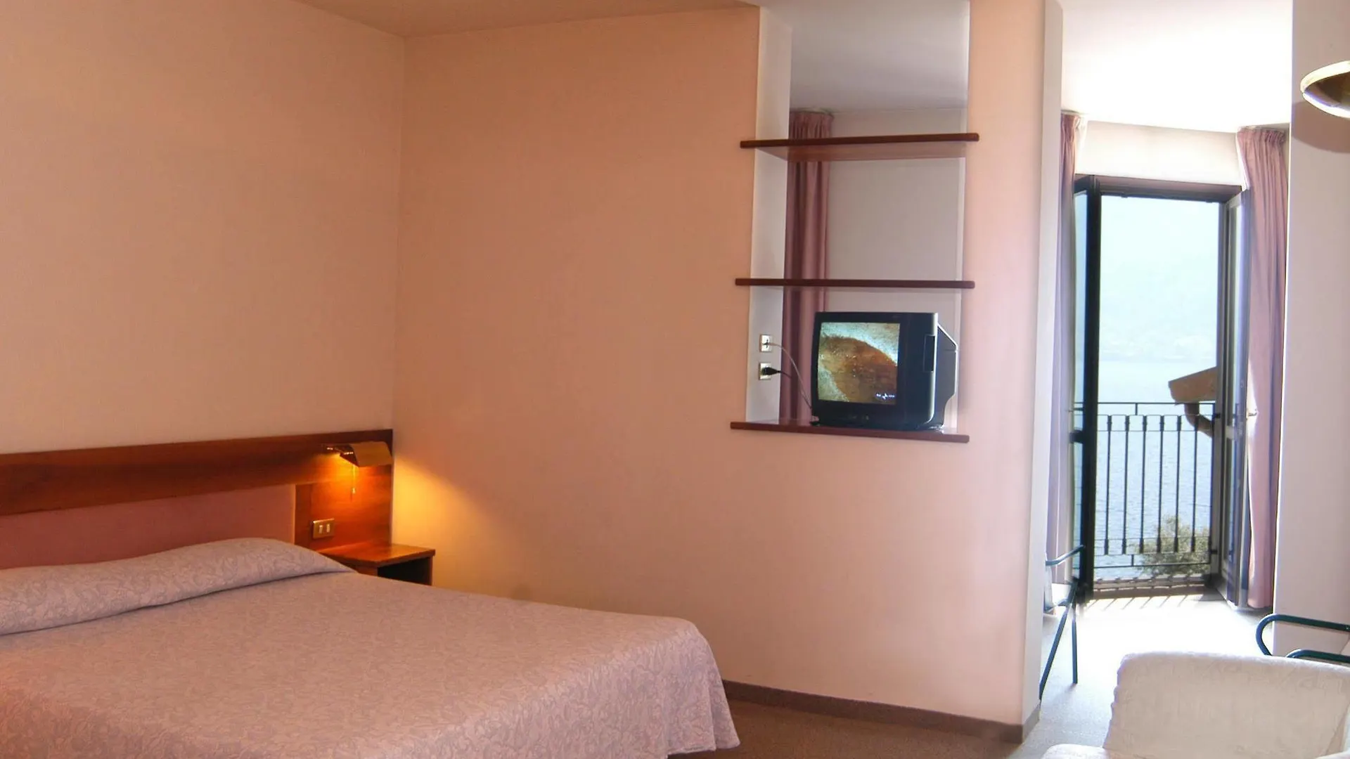 Hotel Albergo Moderno Lovere